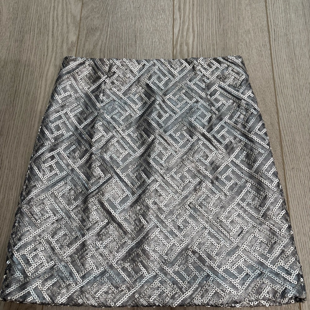 Chic Geometric Silver Mini Skirt